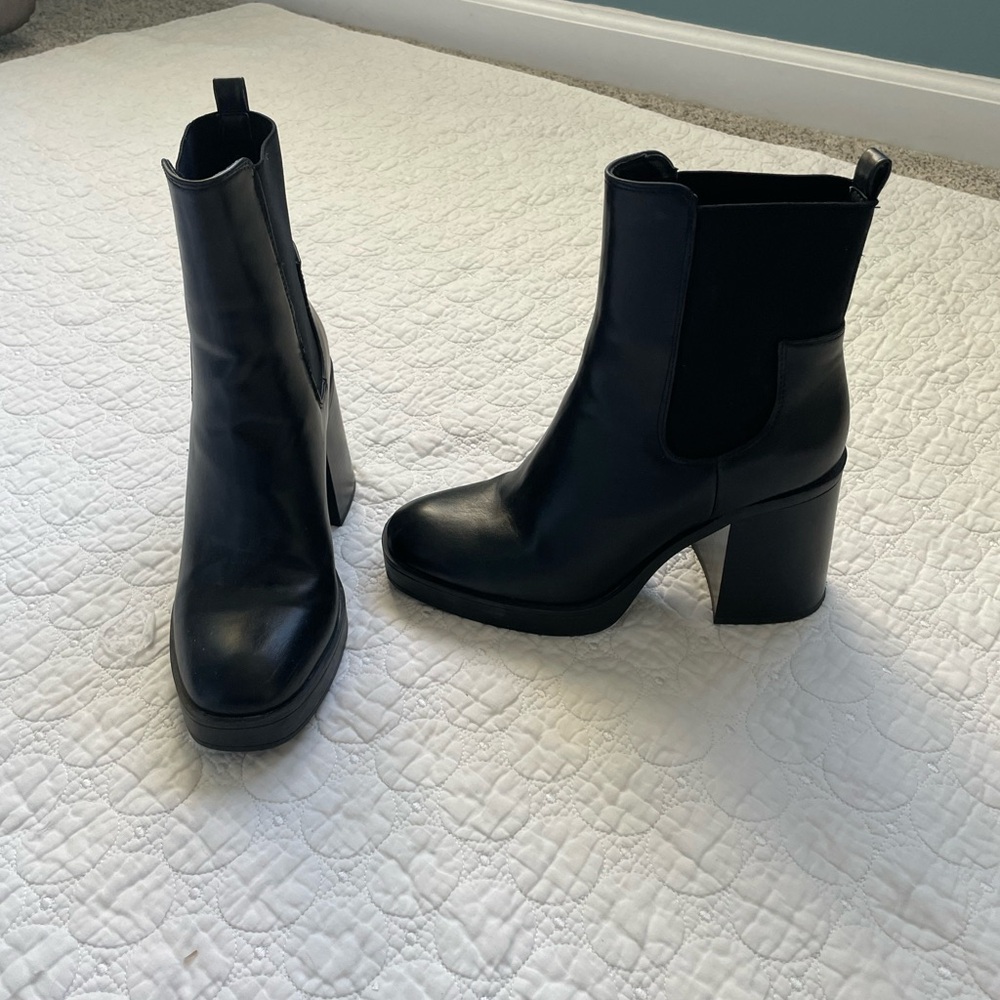 Platform boots